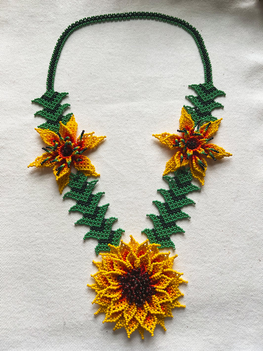 Okama Pono ✻ Embera Beaded Necklace