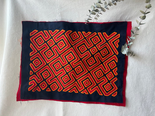 Molas ✻ Guna Fabric & Decorative Art