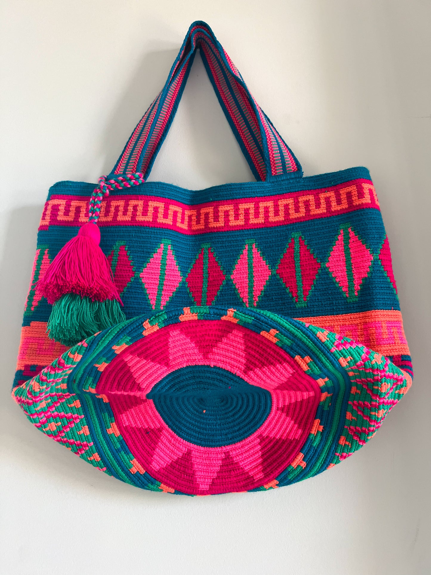 Playera ✻  Large Wayuu Tote