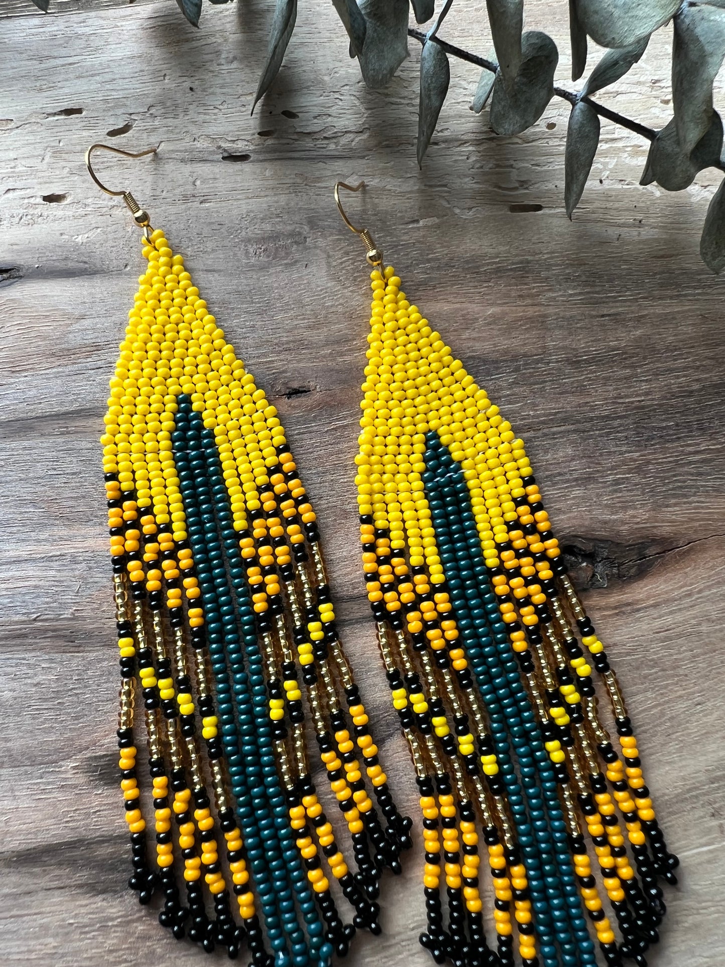 Divina ✻ Misak Beaded Earrings