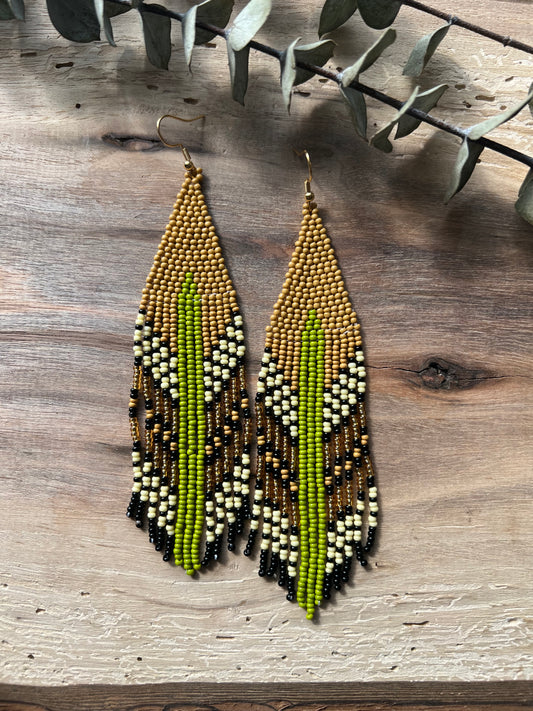 Divina ✻ Misak Beaded Earrings