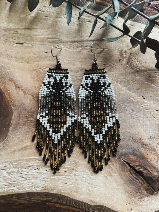 Abejita ✻ Misak Beaded Earrings