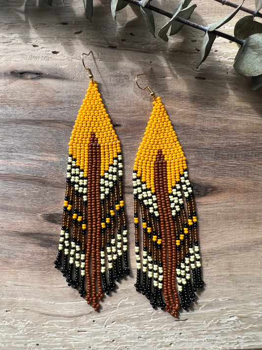 Divina ✻ Misak Beaded Earrings