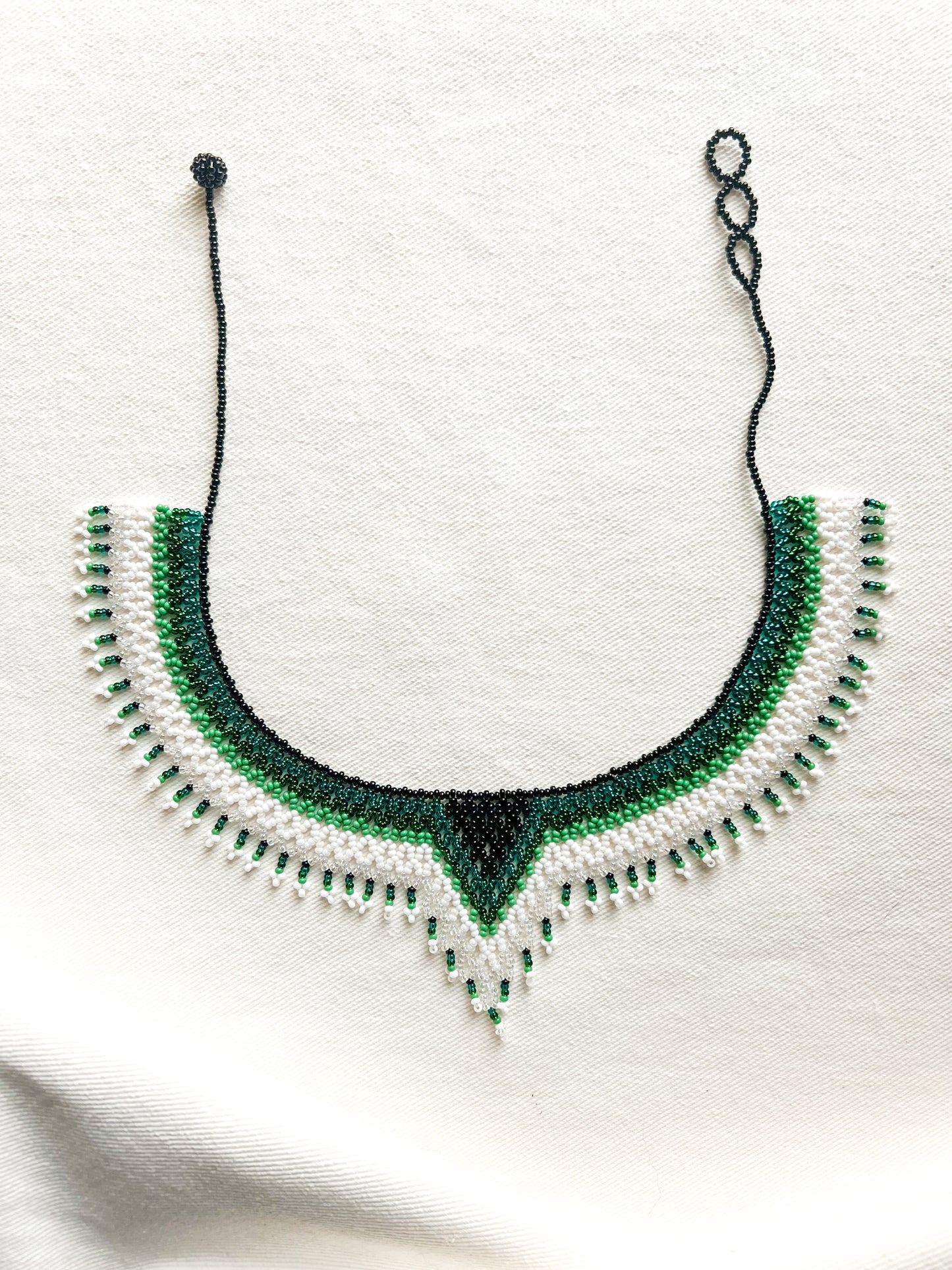 Drua ✻ Emberá Beaded Necklace