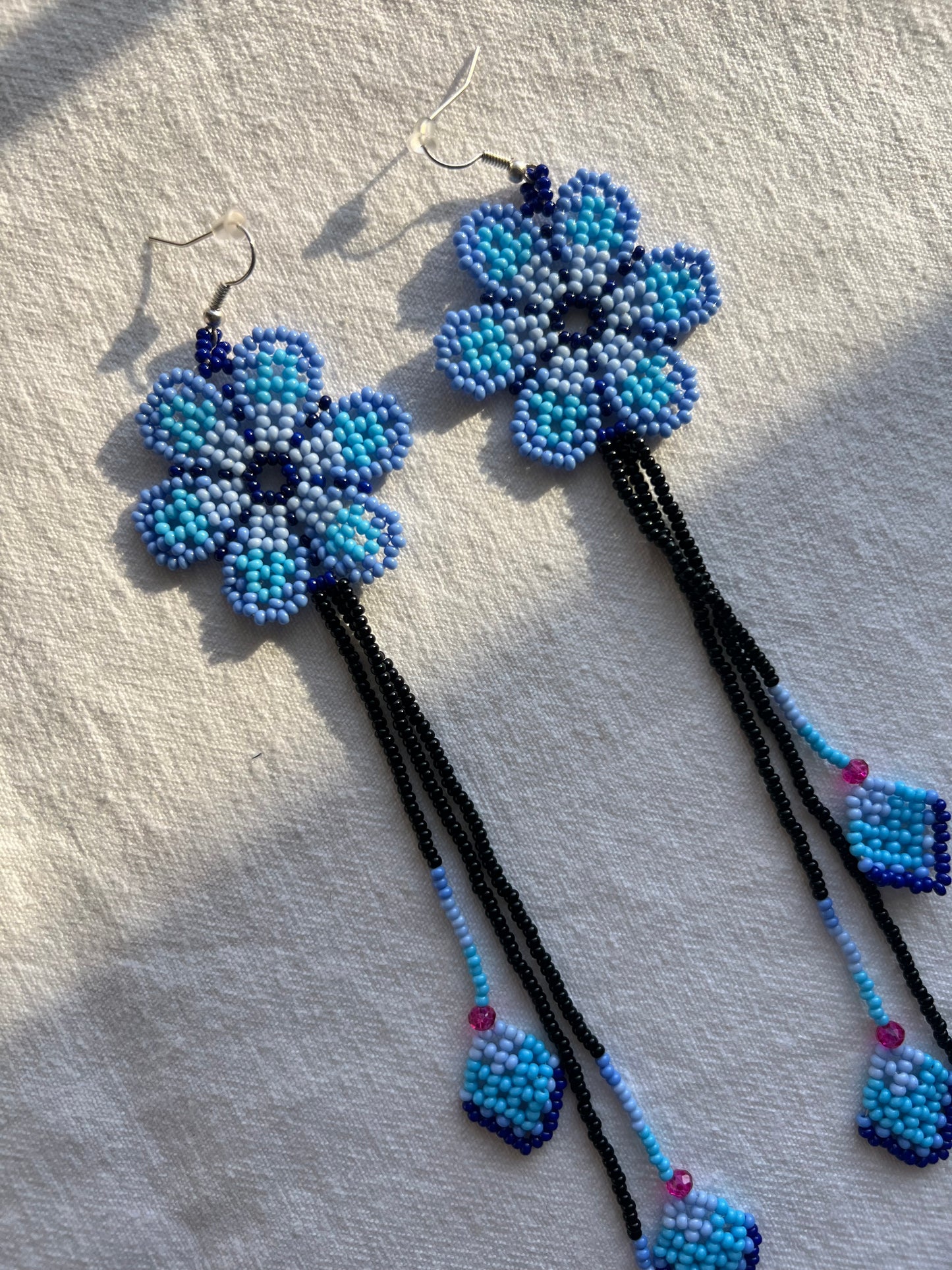 Largitas ✻ Embera Beaded Earrings