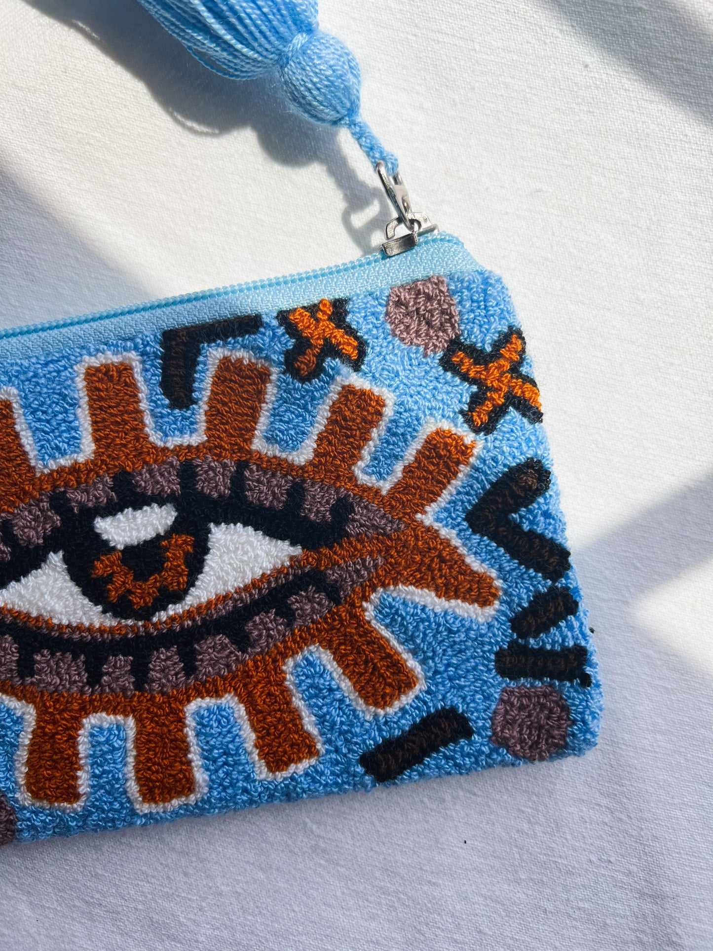 Ojos Tapizado ✻ Small Wayuu Clutch